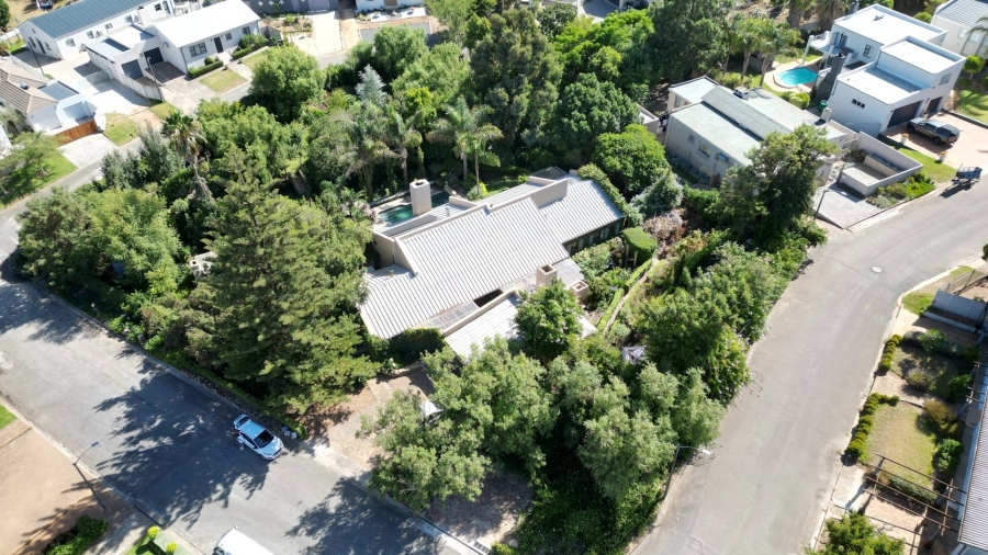 5 Bedroom Property for Sale in Caledon Western Cape